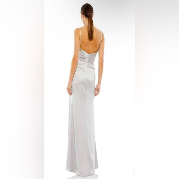 Mac Duggal Ieena NWT Elegant Silver Platinum Satin  Maxi Evening Gown Size 2 - Picture 7 of 13